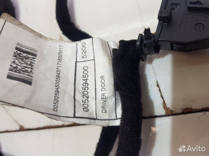 Электропроводка двери передней левой