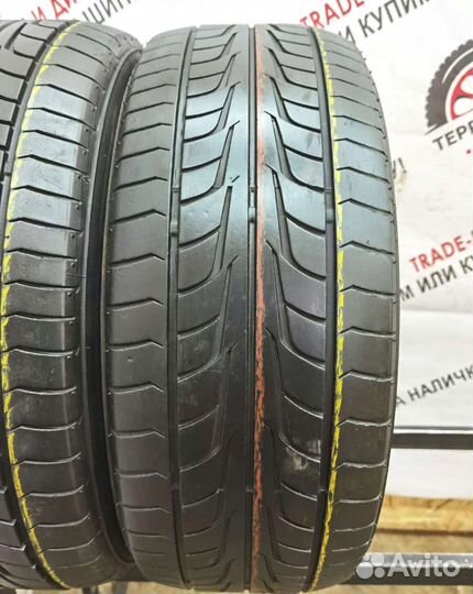 Firestone Firehawk Wide Oval 215/55 R17 94N