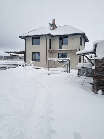 Дом 270 м² на участке 20 сот.