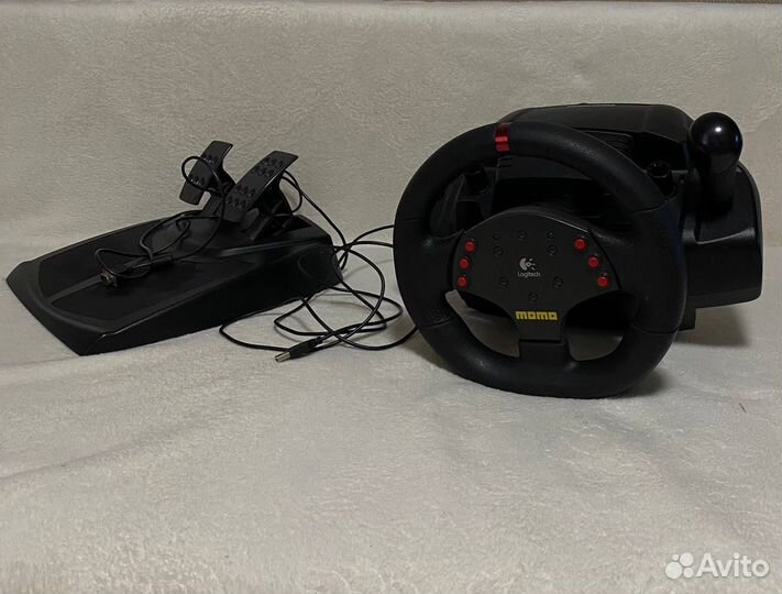 Игровой руль logitech momo racing 240