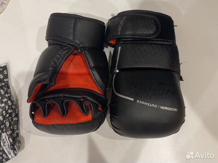 Перчатки для рукопашного боя