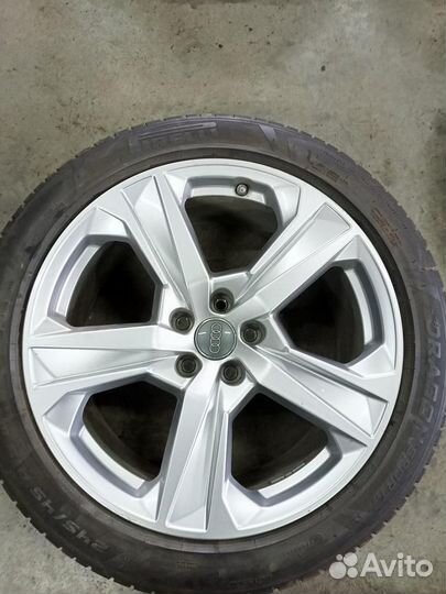 Комплект колес Audi A7 4K Pirelli R19 245/45