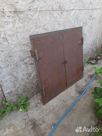 Железные двери погреб