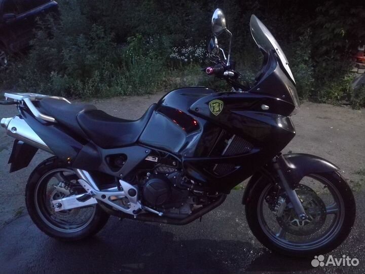 Honda XL1000V4 Varadero 2004