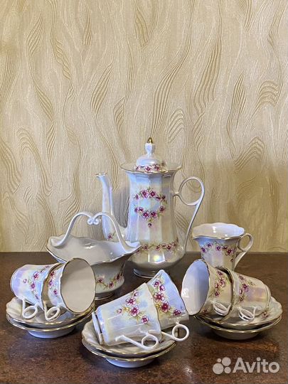 Сервизы : столовый и кофейный