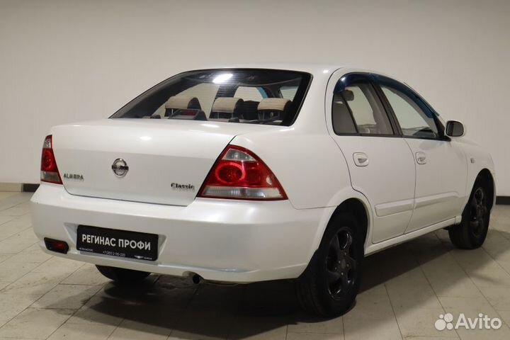 Nissan Almera Classic 1.6 МТ, 2012, 50 068 км