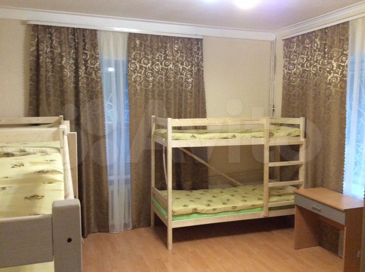 Комната 23 м² в 3-к., 1/9 эт.
