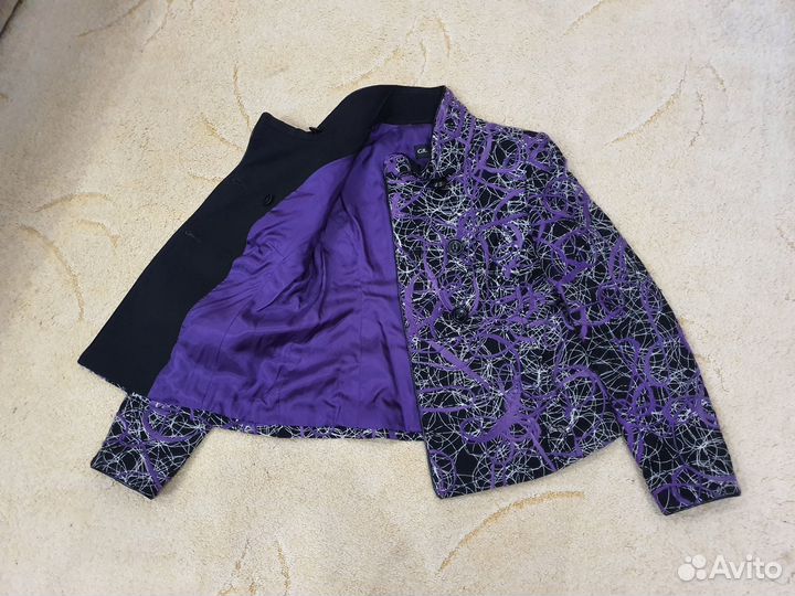 Костюм женский