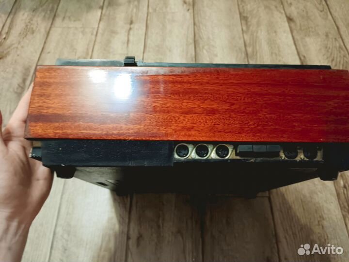Магнитофон комета 212м стерео 1982г