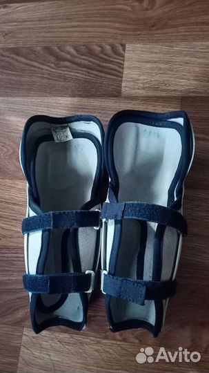 Щитки, бриджи,ракушка