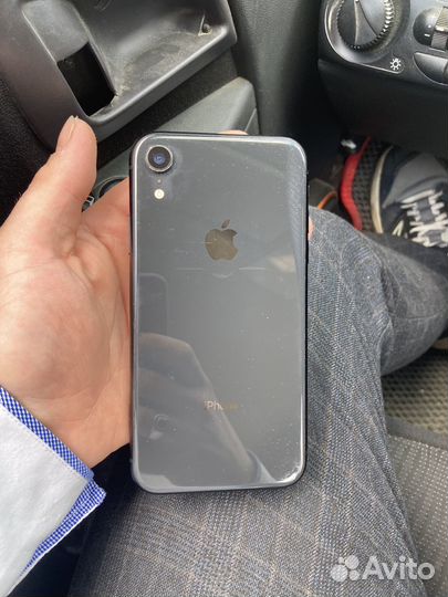 iPhone Xr, 64 ГБ