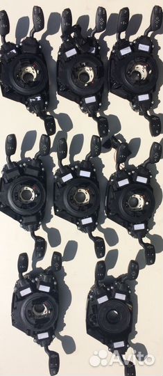 Коммутационный центр в рулевой колонке SZL bmw e60