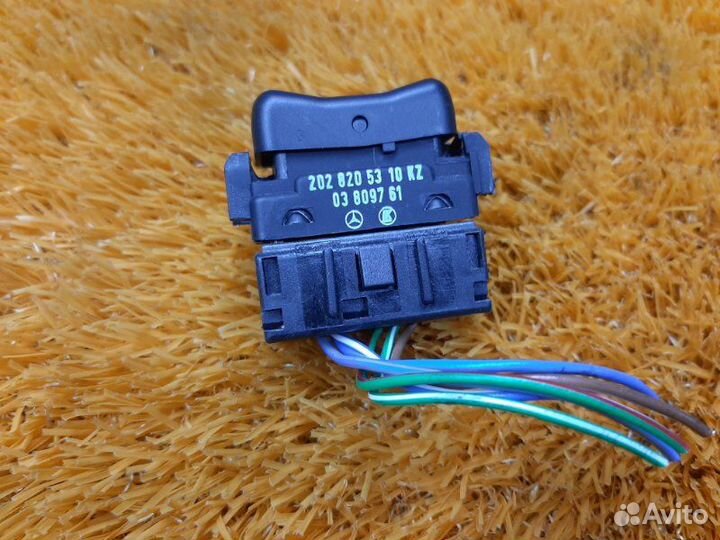 Кнопка стеклоподъемника задняя левая Mercedes-Benz