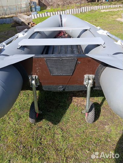 Лодка пвх Гладиатор 320