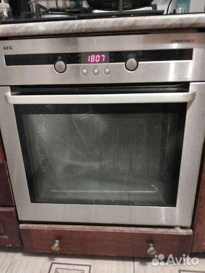 Духовой шкаф