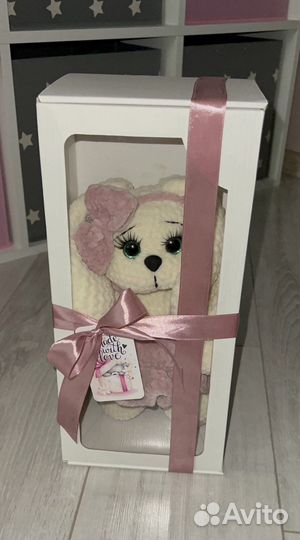 Вязанная игрушка Зайка из плюшевой пряжи