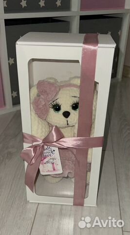 Вязанная игрушка Зайка из плюшевой пряжи