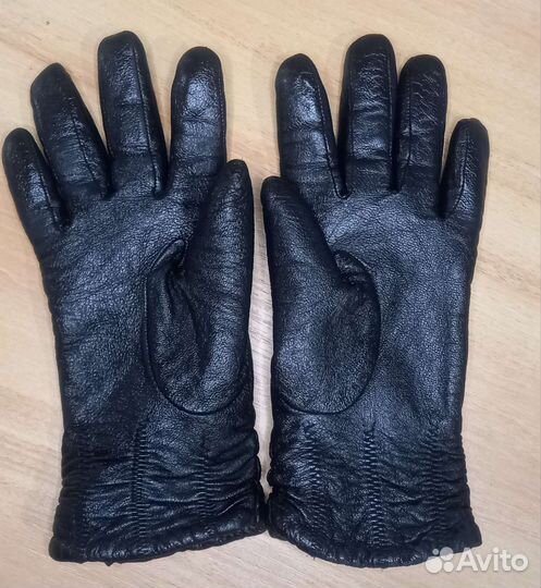 Перчатки из натуральной кожи на меху