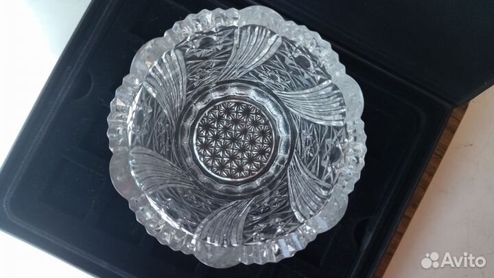 Салатник хрустальный