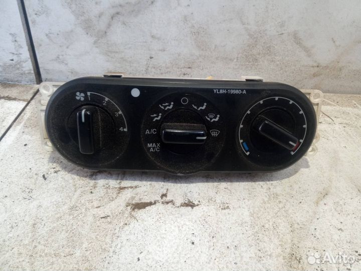 Блок управления печки/климат-контроля Ford Escape