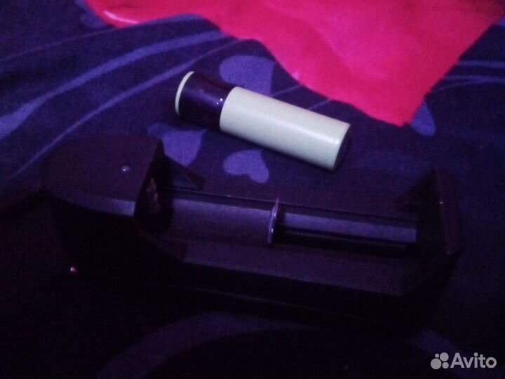 Зарядник акамуляторных батарей