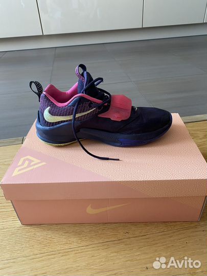 Nike zoom freak 3 оригинал