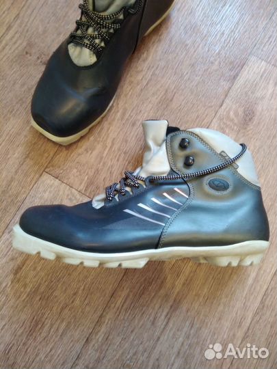 Лыжные ботинки Alpina