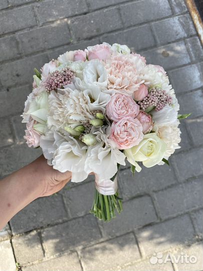 Свадебный букет невесты