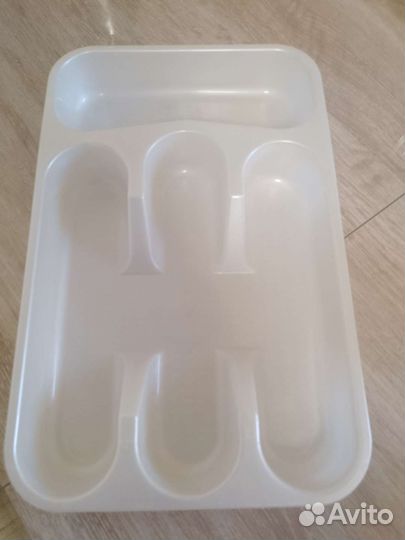 Лоток для столовых приборов