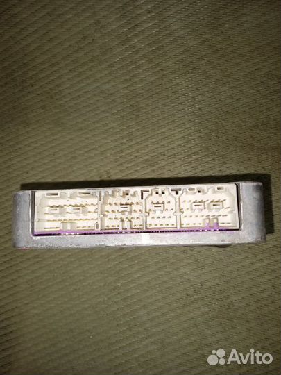 Блок управления efi Toyota Chaser JZX100 1jzge