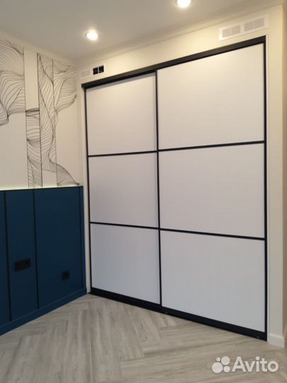 Шкаф в гостиную