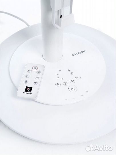 Вентилятор напольный с пультом белый Sharp