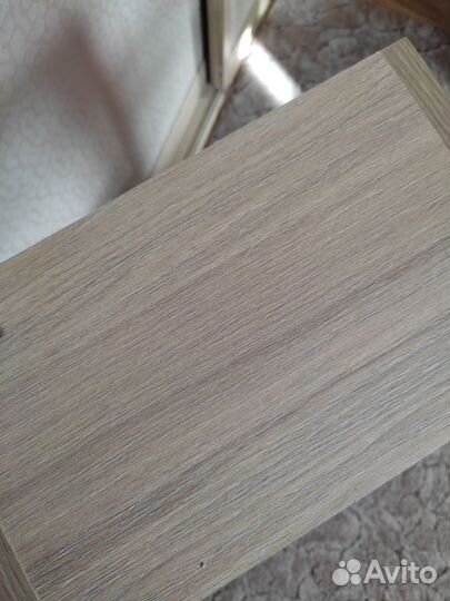 Полка настенная новая