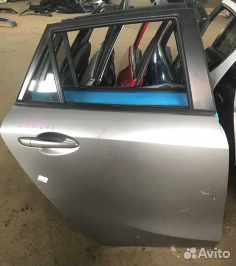 Дверь Mazda 3 BL задняя