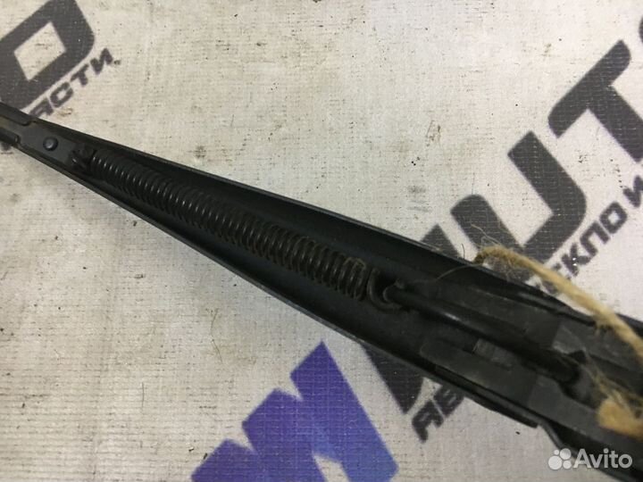 Поводок стеклоочистителя Ваз 2108-2114