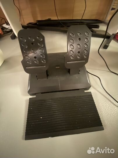 Игровой руль для ps4