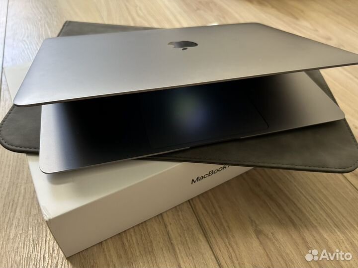Apple macbook air 2020 retina