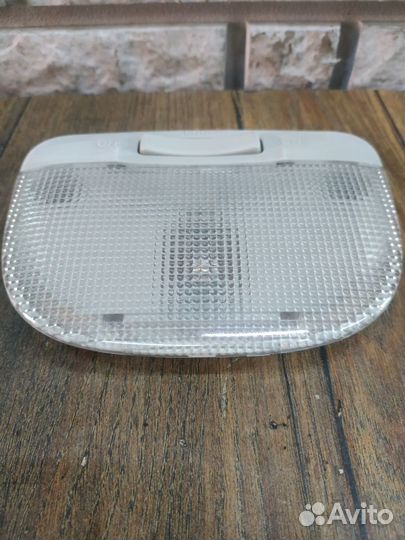 Subaru XV Плафон освещения салона средний