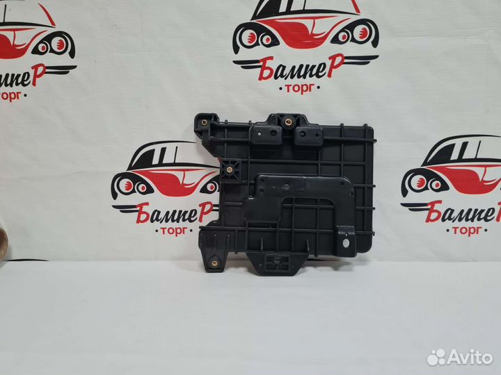 Площадка под акб Hyundai Solaris / KIA RIO 10-17