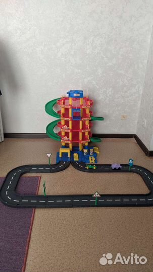 Парковка полесье