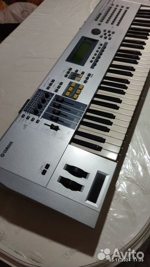 Синтезатор Yamaha motif ES 6