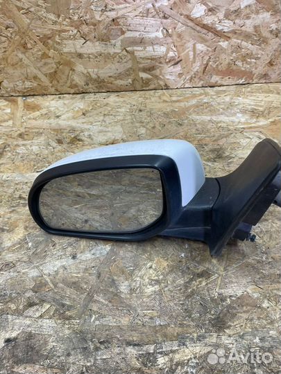 Зеркало левое механическое hyundai i20
