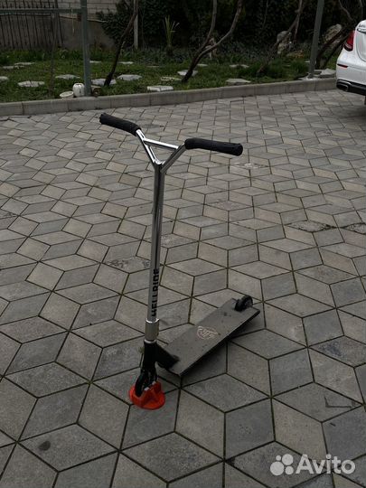 Трюковой самокат кастом стрит