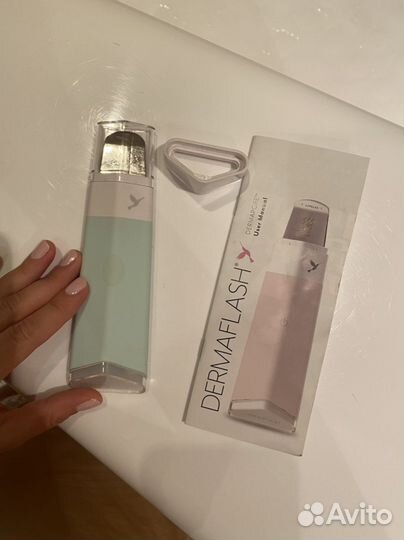 Ультразвуковой аппарат для чистки лица и массажа