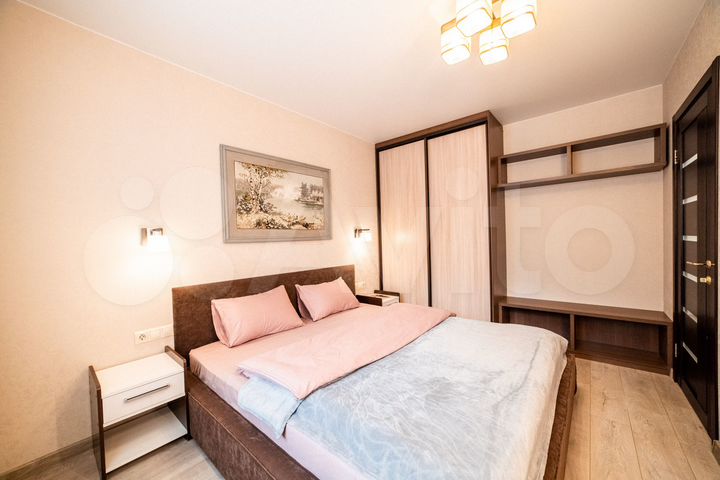 2-к. квартира, 54 м², 2/10 эт.