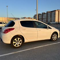 Peugeot 308 1.6 AT, 2012, 164 000 км, с пробегом, цена 650 000 руб.