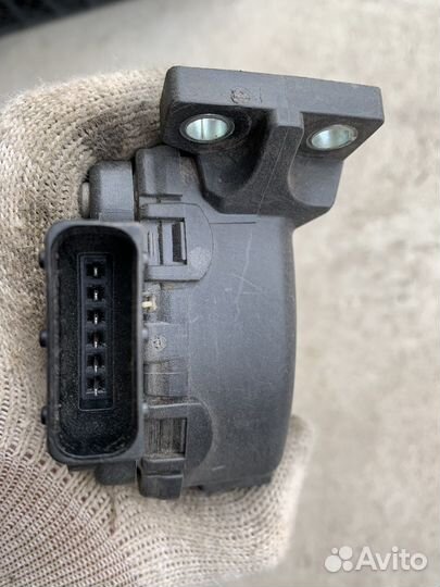 Педаль газа Nissan Primera P12