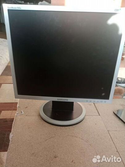 Монитор Samsung syncmaster 940n