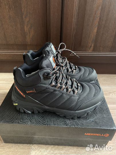 Ботинки женские зимние 38 размера Merrell