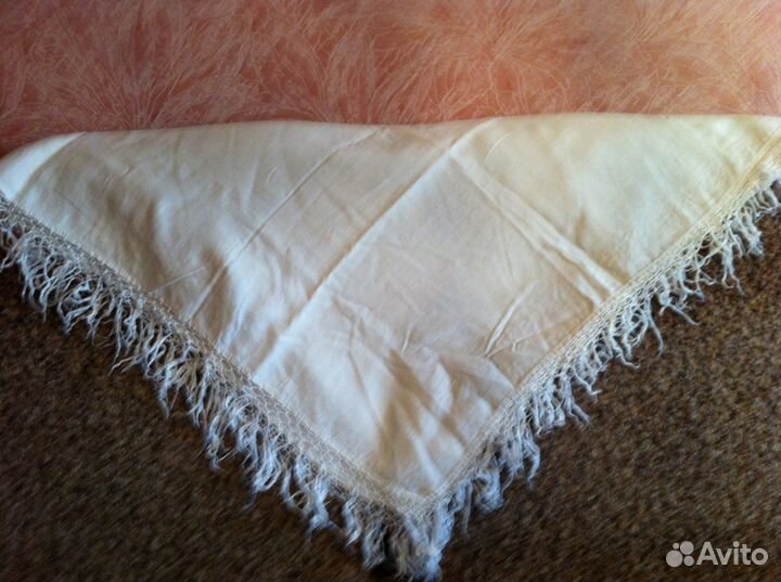 Старинная скатерть и покрывало